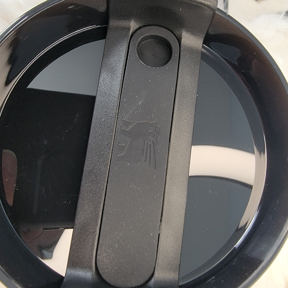 Stanley Halloween Damask LIMITED EDITION 40oz. - Picture 3 of 9